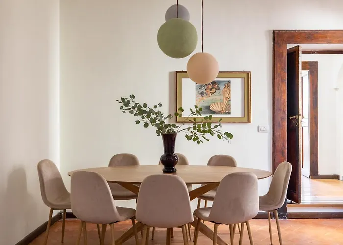 Iflat Trevi Fountain's Roomy&friendly Apartment