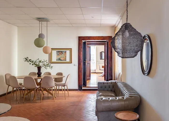 Apartment Iflat Trevi Fountain's Roomy&friendly *
