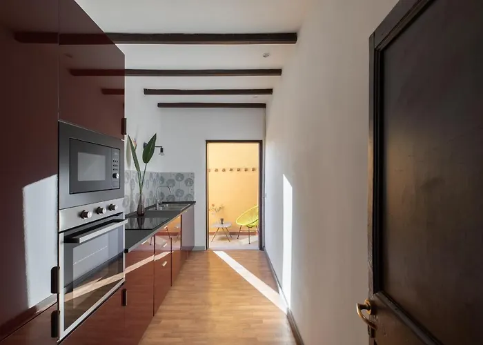 Apartment Iflat Trevi Fountain's Roomy&friendly